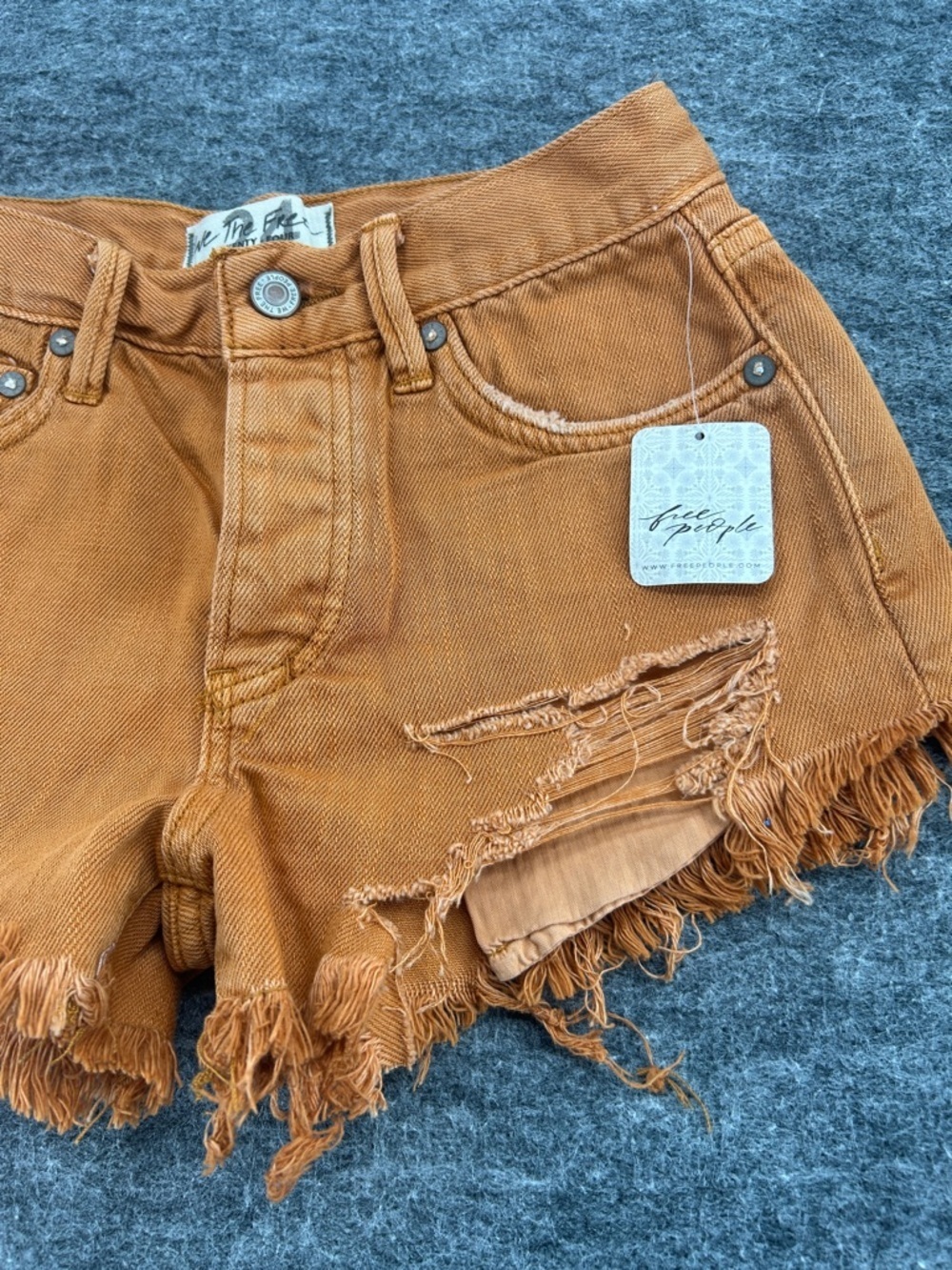 Free People We The Free Women’s Loving Good Vibrations Shorts Size 24 - Picture 3 of 8
